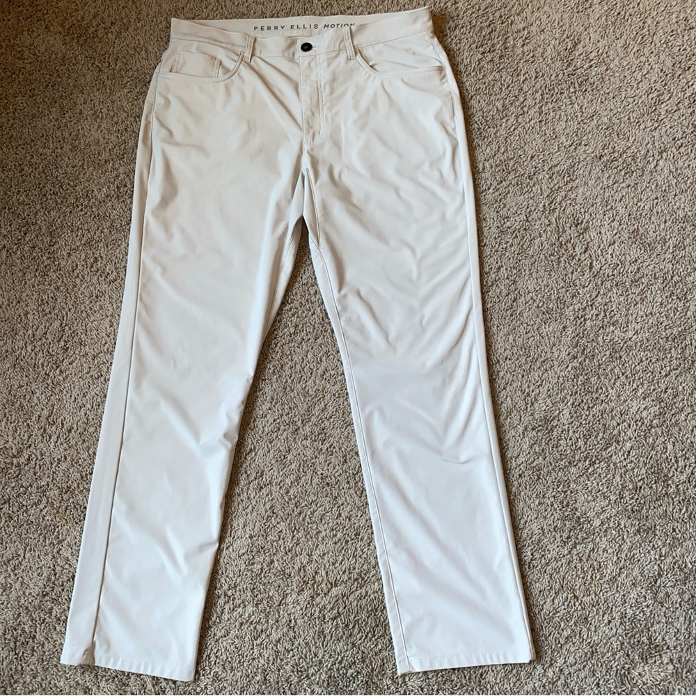 PERRY ELLIS MOTION Straight Leg Pants Men's 34 X 32 Khaki Tan 5 Pocket Stretch
